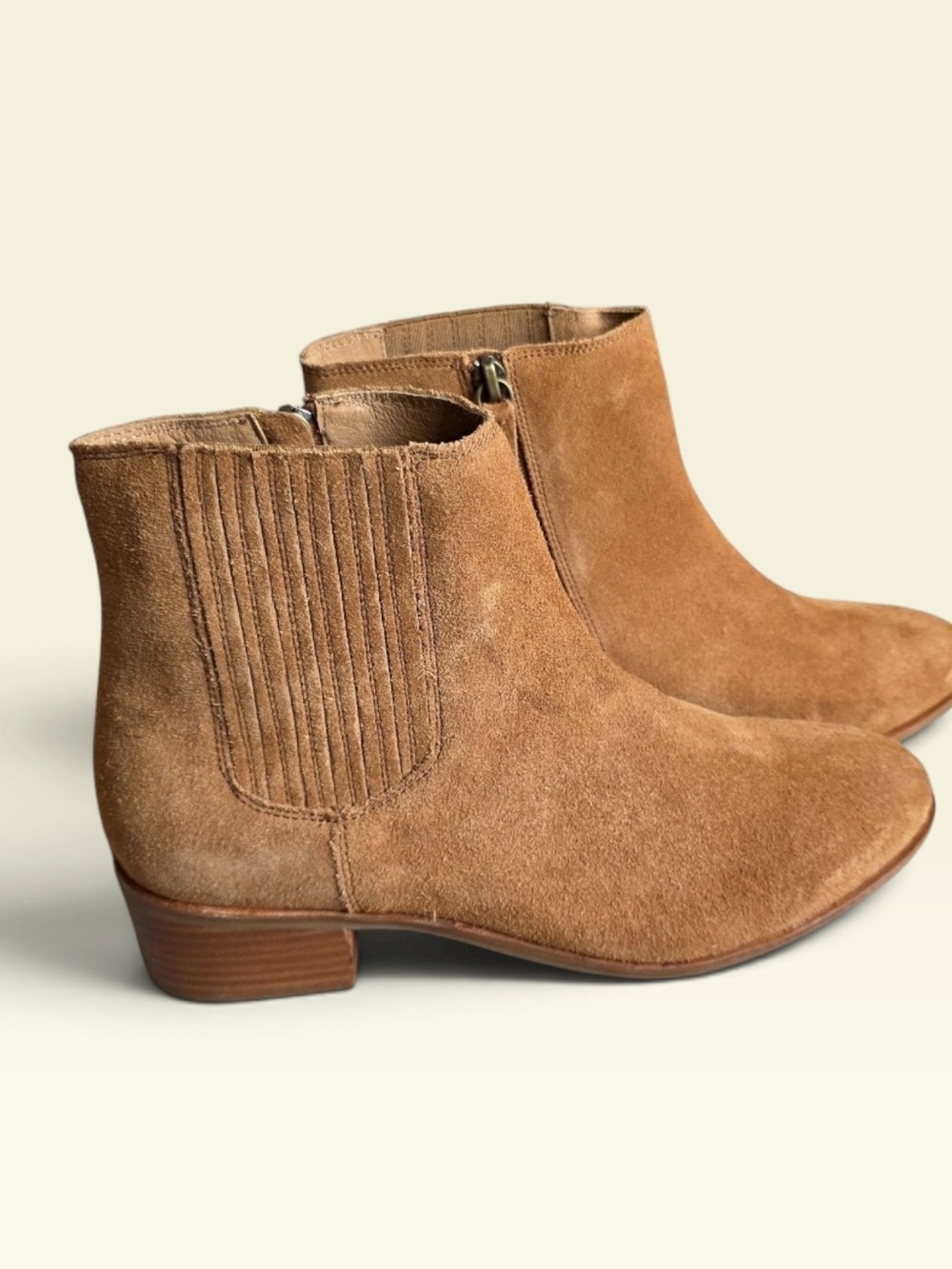 Soludos Tan Suede Leather Chelsea Ankle Booties Side Zip Women Size 9 EU 39.5